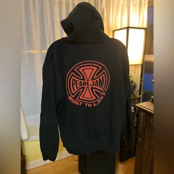 Pearl Jam Built to Last Black Zip-Up Tour Hoodie - Picture 2 of 3